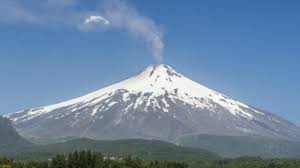 200 Sismos o Eventos volcano-tectónicos en Volcan Copahue